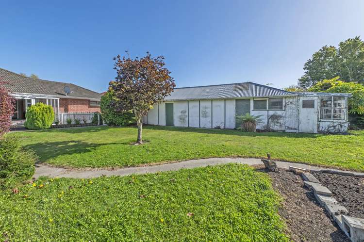8 Fatima Street Redwood_29