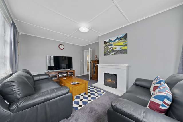 51 Wilkie Crescent Naenae_3