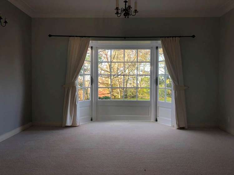 242 Redoubt Road Totara Park_8