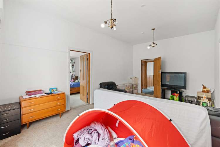 86 Geraldine Street Edgeware_11