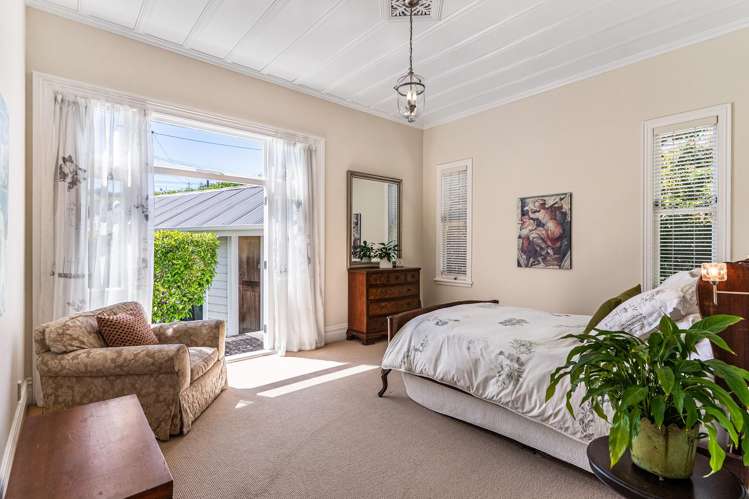 31 Shoal Bay Road Devonport_12