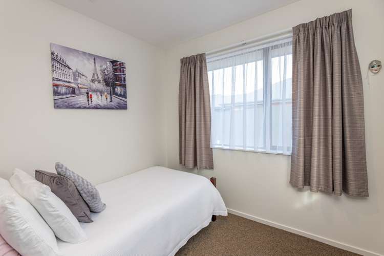 21 Clinton Lane Woolston_7