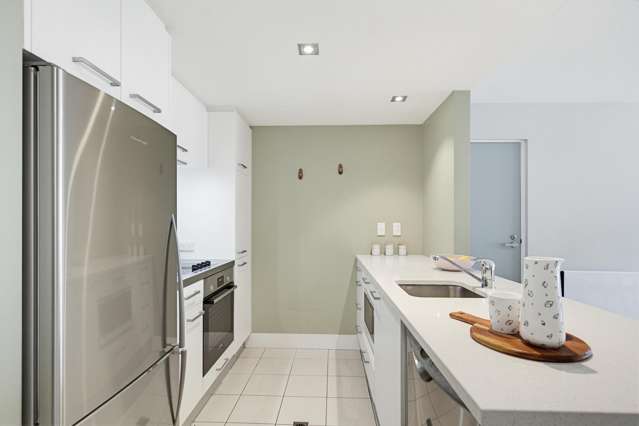 12/370 Oriental Parade Oriental Bay_2