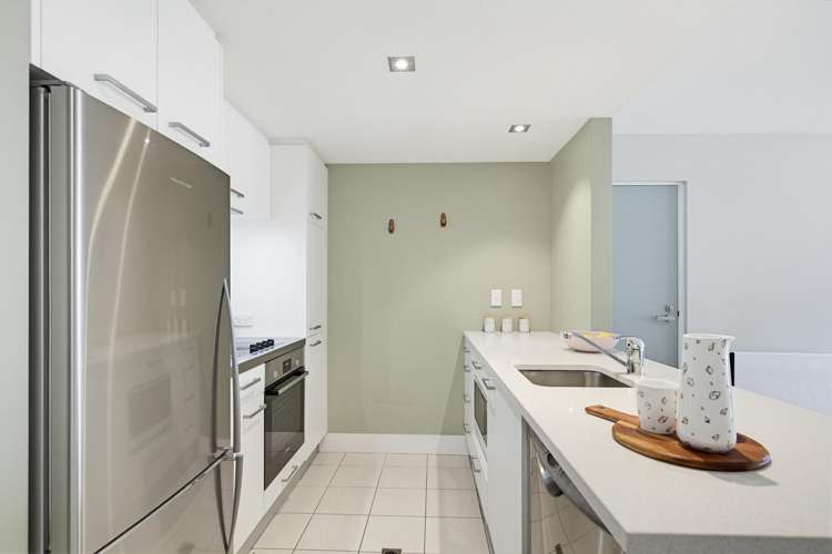 12/370 Oriental Parade Oriental Bay_2