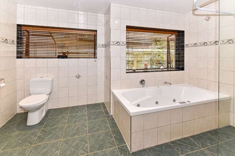 29 Brooke Road Red Hill_15