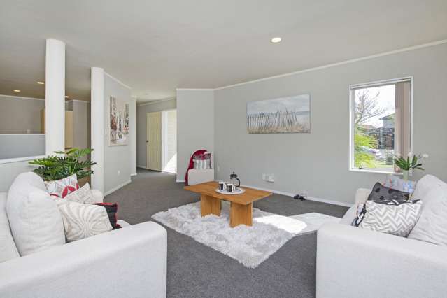 196 Burswood Drive Pakuranga Heights_3