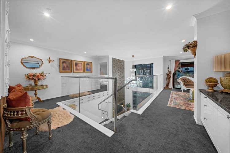 16 Lime Hill Rise Flat Bush_16