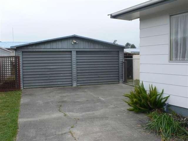 37 Kimberley Grove Westbrook_4