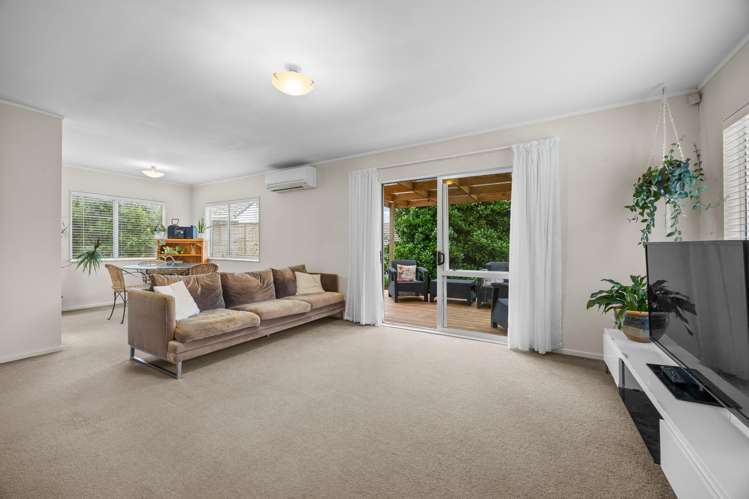 15/24 Eastglen Road Glen Eden_1
