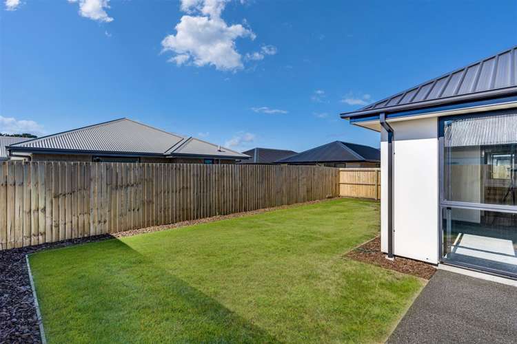 7 Olearia Lane Halswell_16