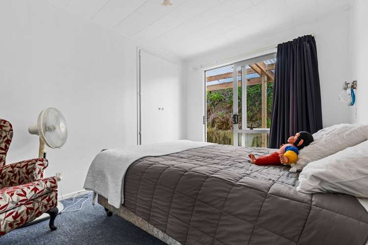 53 North Street Mokau_11