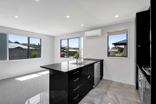 8A Frederick Place Whalers Gate_3