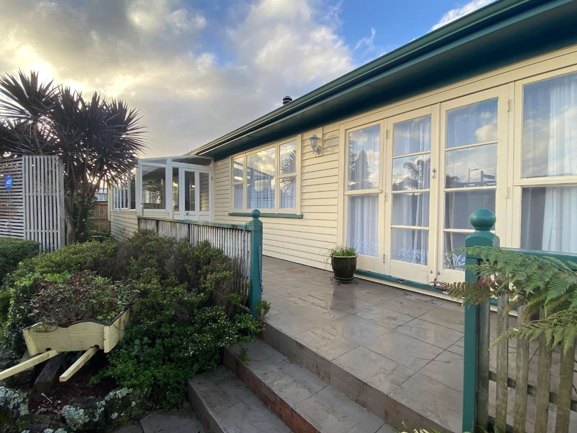 32 Corks Road 11601_0