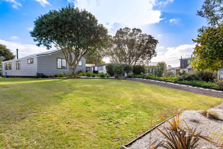 231 Linton Crescent Whangamata_20