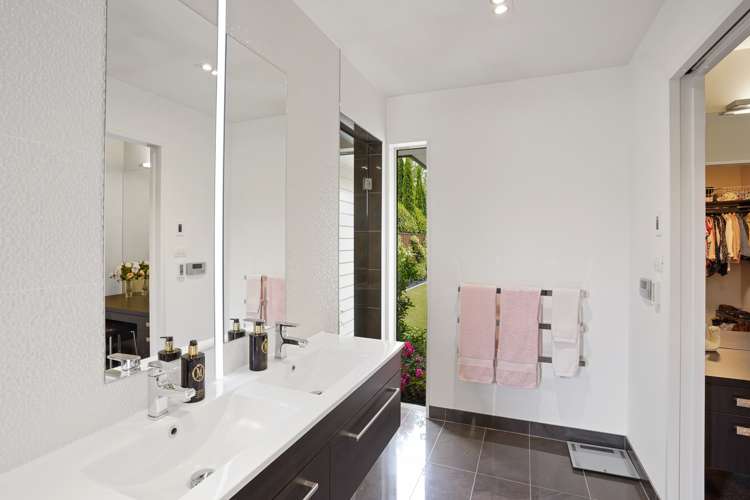 97d Englefield Road Northwood_25