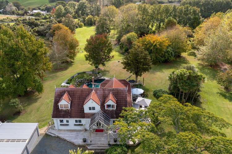 221 Blackbridge Road Dairy Flat_1