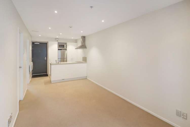 1307/72-82 Taranaki Street 2185_2