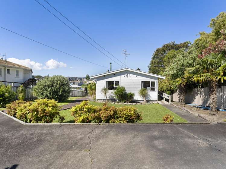 61 Christmas Road Manurewa_14