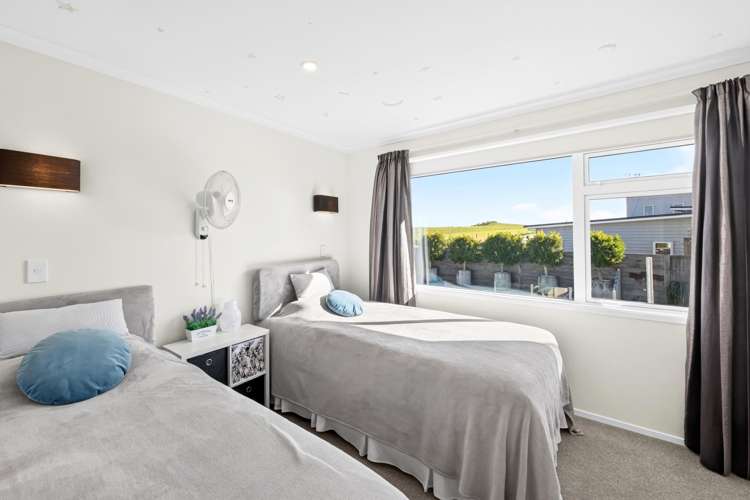 66 Fishermans Drive Coastlands_9