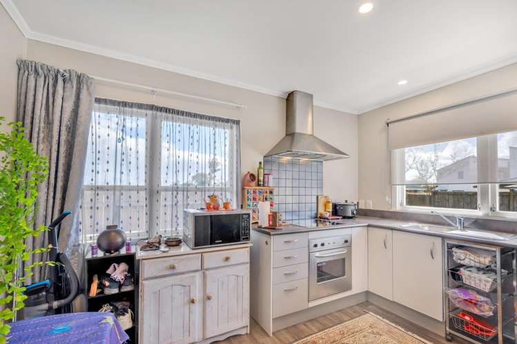 2/90 Pakuranga Road Pakuranga_6