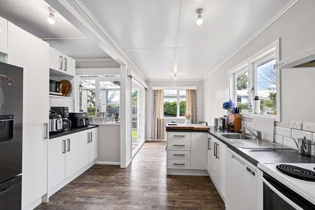 15A Reeve Road Owhata_3