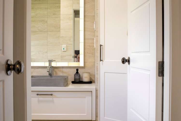 4 Hardley Street Whitiora_19