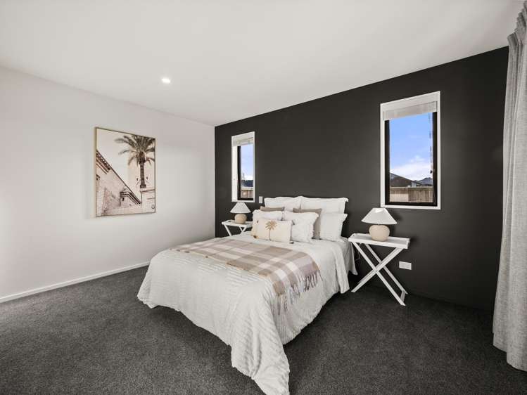 2 Orwell Way Elgin_12