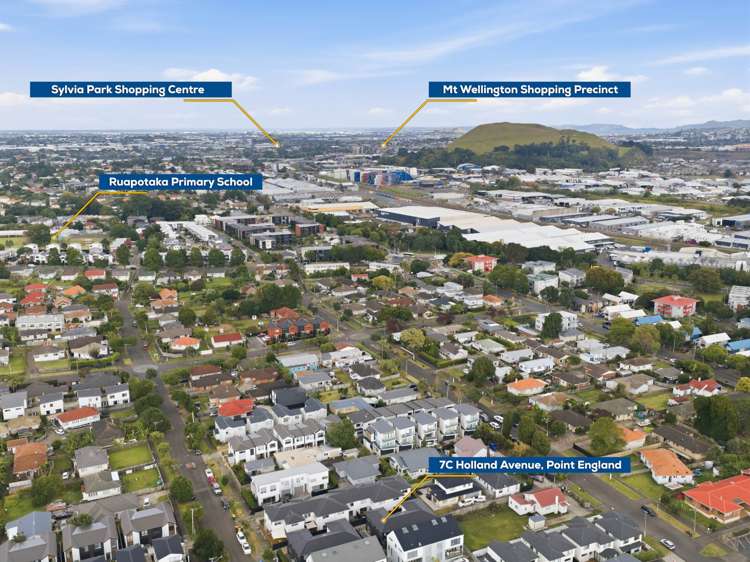 7C Holland Avenue Pt England_16