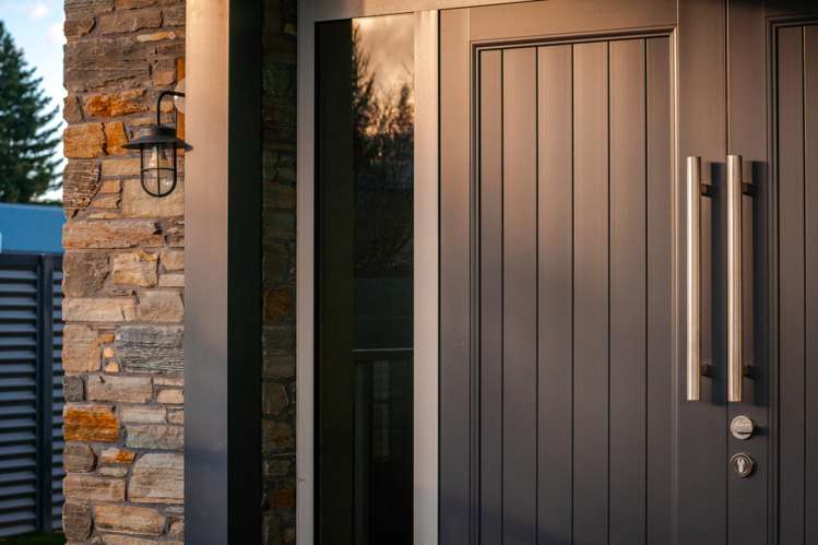 31 Rhoboro Road Twizel_7