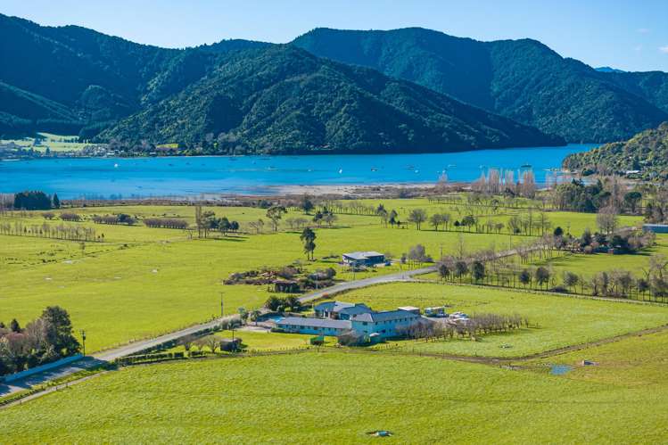 1594 Queen Charlotte Drive Marlborough Sounds_6