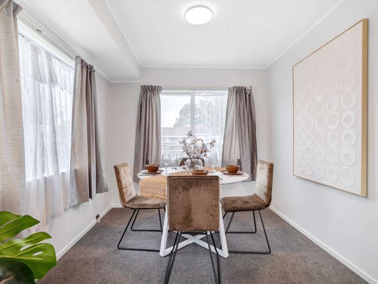 1/24 Kennington Dr Clendon Park_12