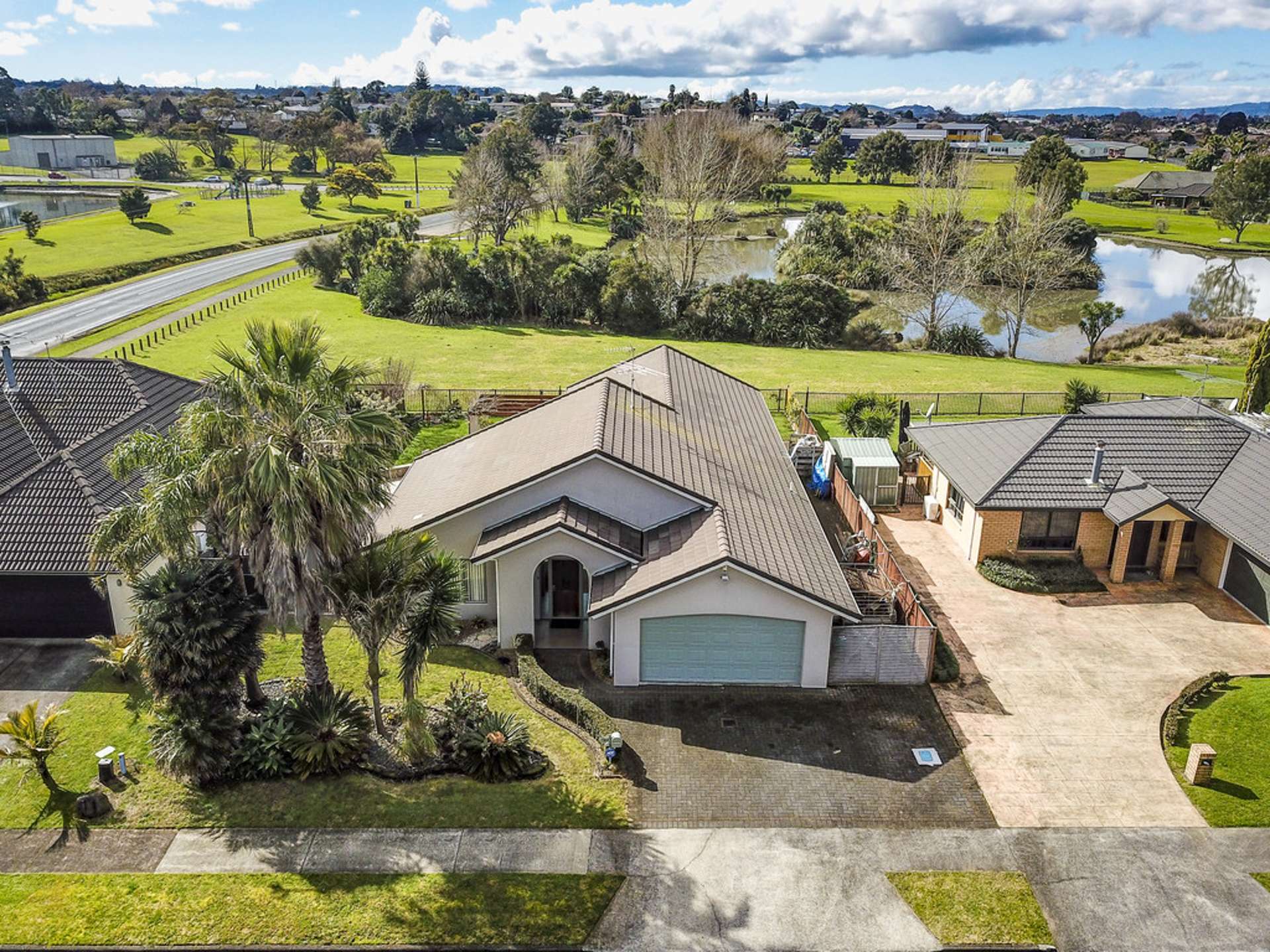 4 Crannog Fen Wattle Downs_0