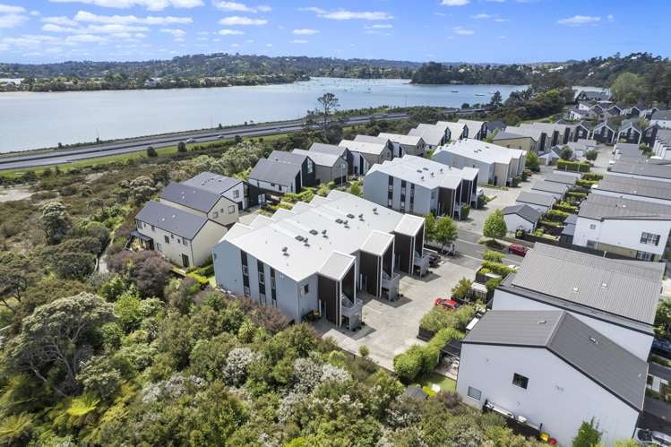 7/28 Nevill Road Hobsonville_8