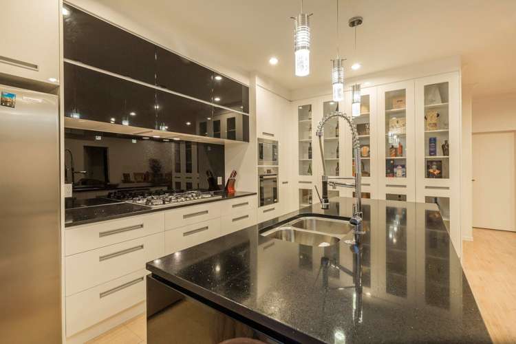 10 Ballyholey Drive Flat Bush_11