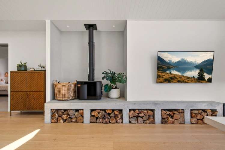 61 Pounamu Avenue Albert Town_9