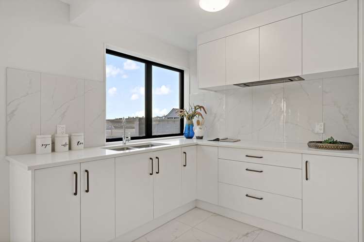 5a Viewland Avenue Onehunga_11