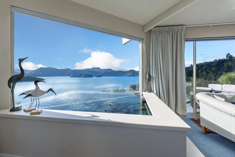 1 Cooks Ridge Waikawa Bay_4