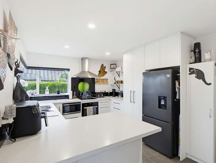 25 Wellington Street Ashley_8