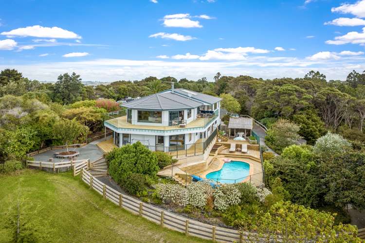 2 Kauri Drive Sandspit_31