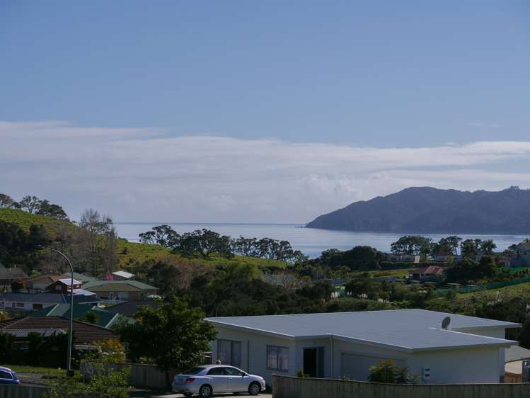 11 Frangipani Street Cable Bay_11