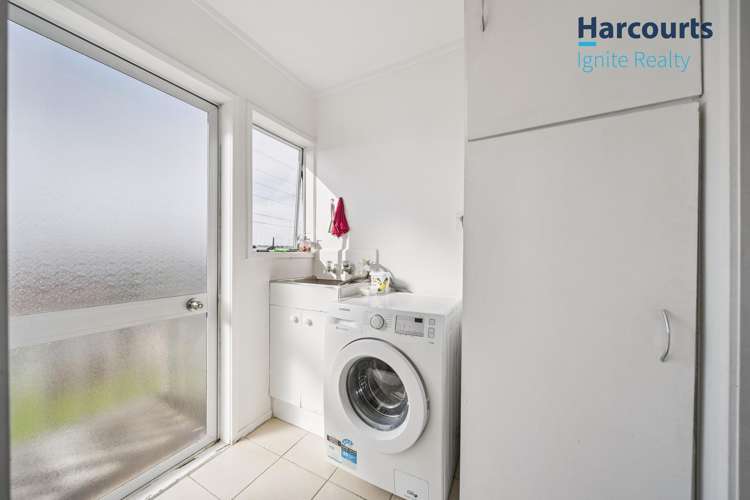 25 Belinda Avenue Flat Bush_13