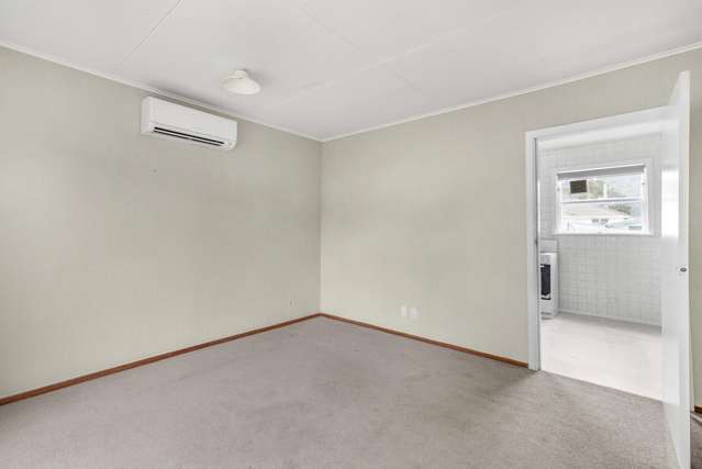 1 & 3/48E Merton Street Trentham_4