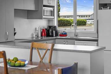 1/1181 Alexandra Street_2