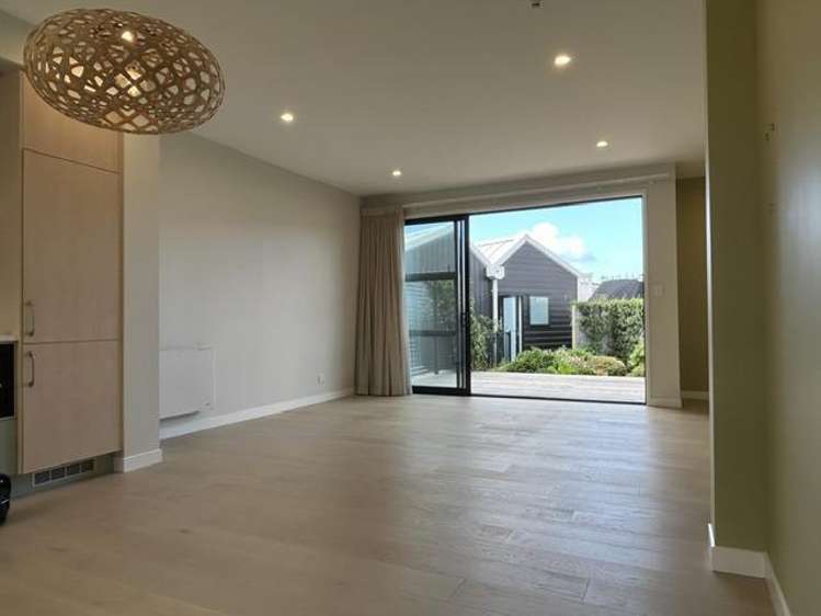 Address withheld Snells Beach_9