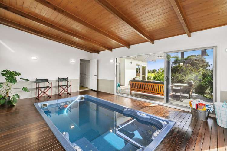 296 Plymouth Road Koru_12