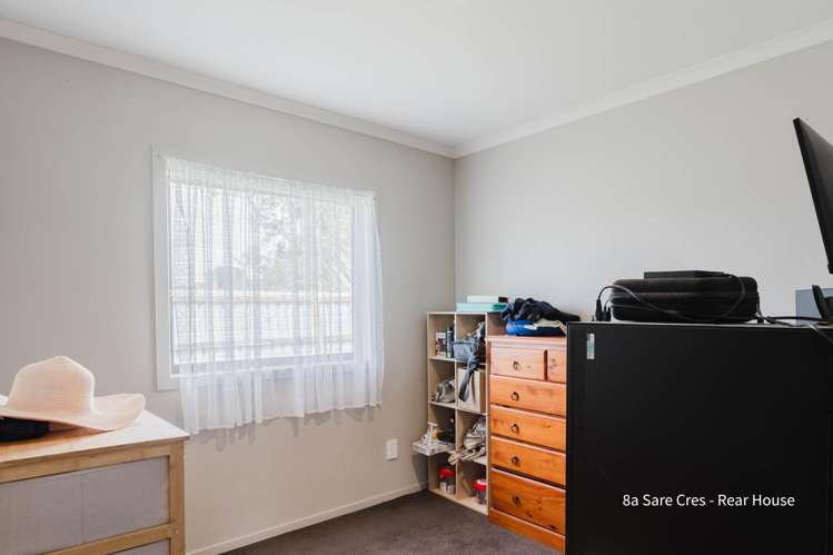 8 and 8a Sare Crescent Fairfield_17