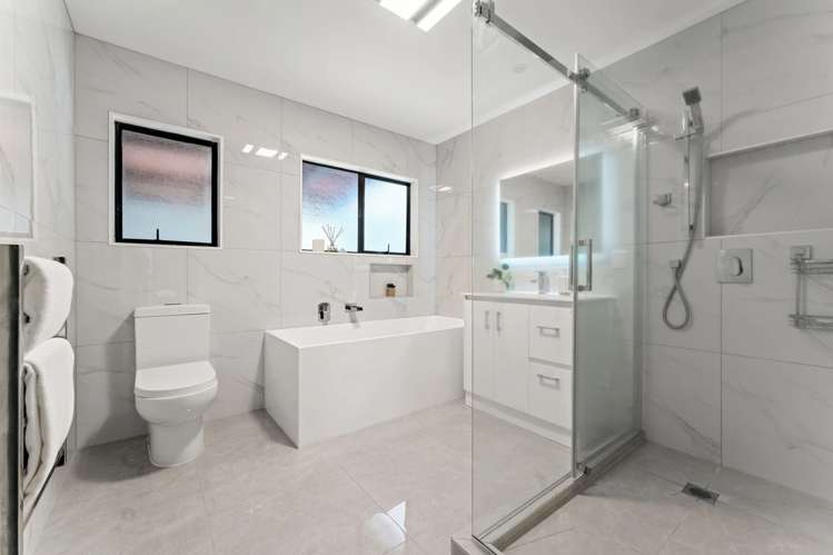 2/1B Eugenia Rise Totara Heights_7