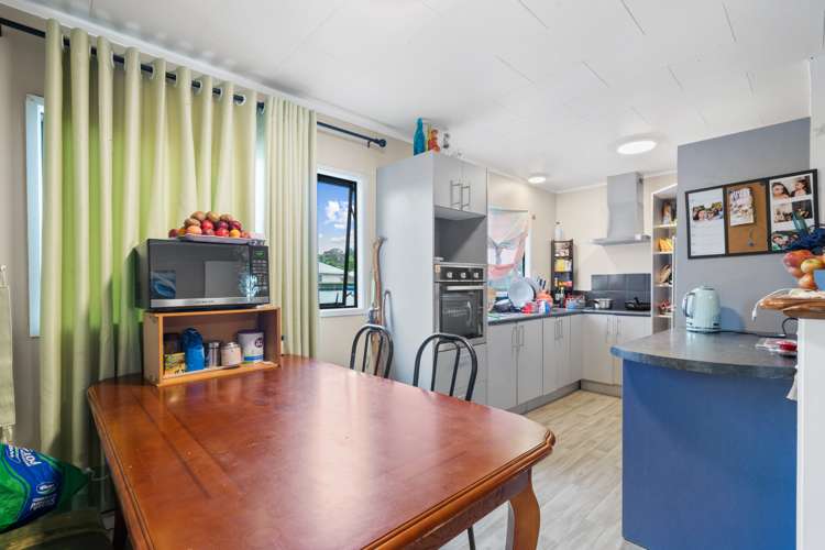85 Redcrest Avenue Red Hill_8