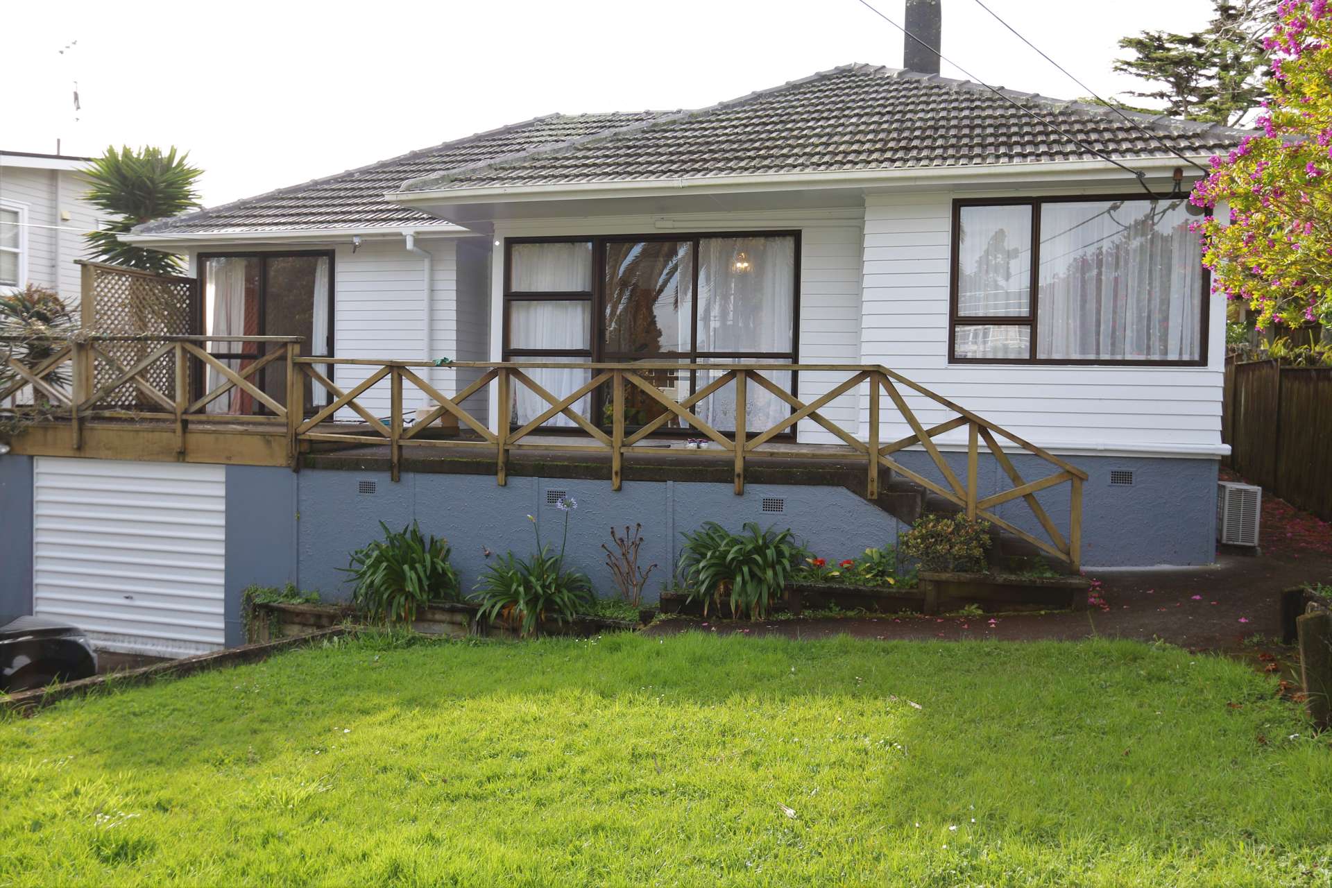 8 Ira Street Mount Roskill_0