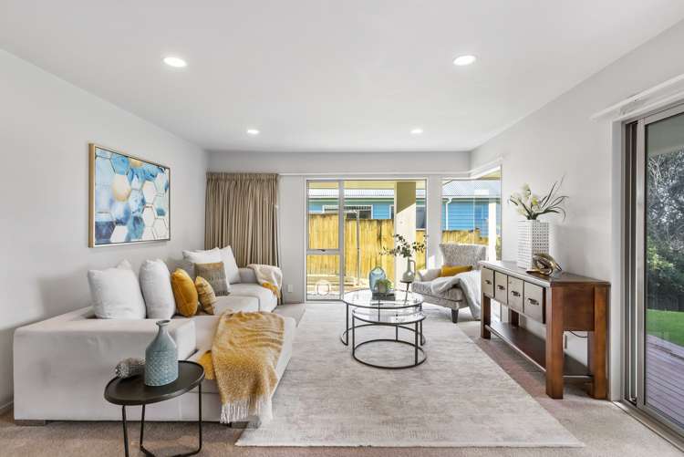 8 Gibbia Way Beachlands_18